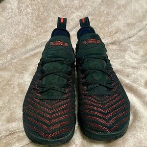 Boy’s Nike Lebron Basketball shoes, size 6Y.